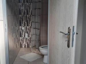 Pronájem bytu 1+kk, Pardubice - Svítkov, Dlouhá, 24 m2