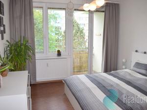 Pronájem bytu 3+1, Český Krumlov, Sídliště Plešivec, 73 m2