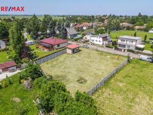 Prodej pozemku pro bydlení, Křenice, 1043 m2