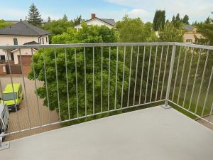 Prodej bytu 2+kk, Praha - Hostavice, Českobrodská, 64 m2