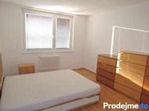 Pronájem bytu 2+kk, Brno, třída Generála Píky, 40 m2