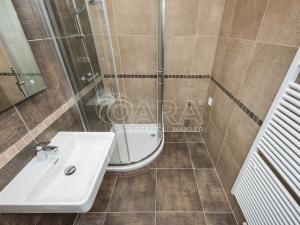 Pronájem bytu 2+kk, Praha, Chvalova, 51 m2