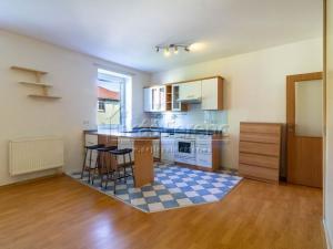 Prodej bytu 3+kk, Milovice - Mladá, Kaštanová, 67 m2