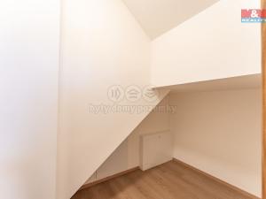 Prodej rodinného domu, Milovice - Mladá, 142 m2