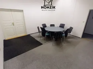 Pronájem kanceláře, Praha - Nové Město, Zlatnická, 60 m2