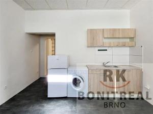 Pronájem bytu 2+kk, Brno, Dukelská třída, 28 m2