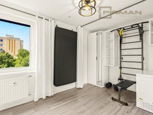 Prodej bytu 3+1, Praha - Bohnice, Dolákova, 78 m2