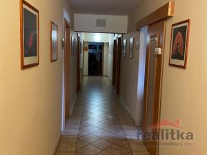 Prodej obchodního prostoru, Opava - Kylešovice, Lužická, 440 m2