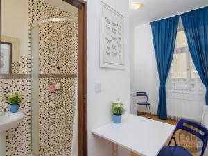 Pronájem bytu 1+kk, Praha - Nusle, Čestmírova, 20 m2