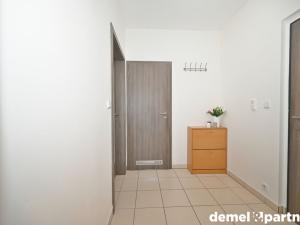 Pronájem bytu 2+kk, Praha, Mrázkova, 46 m2