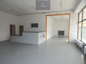 Prodej obchodního prostoru, Bruntál, Jesenická, 584 m2
