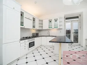 Pronájem bytu 4+1, Praha - Vinohrady, Italská, 205 m2