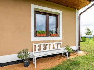 Prodej rodinného domu, Bukvice, 158 m2