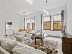 Pronájem bytu 4+kk, Praha, Kateřinská, 120 m2