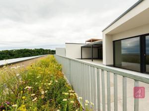 Prodej bytu 4+kk, Mokrá-Horákov, 125 m2