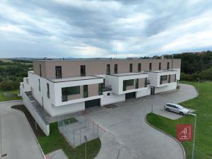 Prodej bytu 3+kk, Mokrá-Horákov, 110 m2