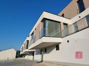 Prodej bytu 2+kk, Mokrá-Horákov, 67 m2