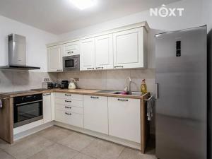 Prodej ubytování, Velké Bílovice, 322 m2