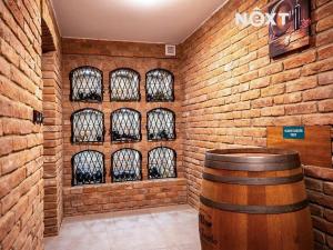 Prodej ubytování, Velké Bílovice, 322 m2