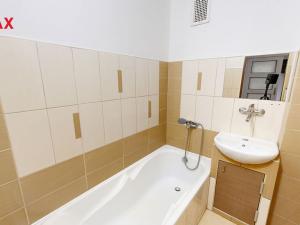 Prodej bytu 3+1, Blučina, Návrší, 100 m2