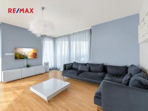 Pronájem bytu 2+kk, Praha - Žižkov, Ke kapslovně, 70 m2