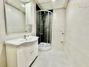Pronájem bytu 2+1, Jirkov, Studentská, 62 m2