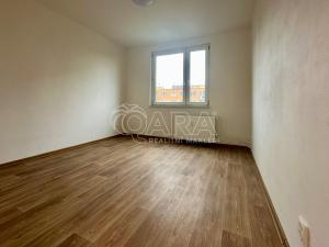 Pronájem bytu 2+1, Orlová - Lutyně, Vnitřní, 55 m2