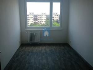Pronájem bytu 3+1, Praha, Ke kurtům, 82 m2