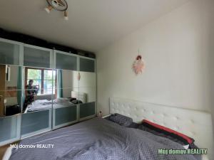 Pronájem bytu 2+kk, Praha - Dejvice, Lindleyova, 50 m2
