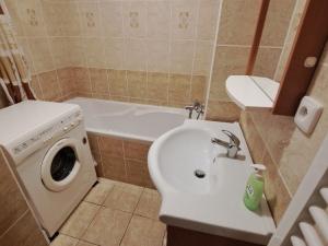 Pronájem bytu 2+kk, Olomouc, gen. Píky, 49 m2
