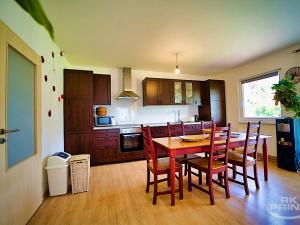 Prodej rodinného domu, Škvorec, U Višňovky, 127 m2