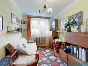 Prodej rodinného domu, Stádlec, 360 m2