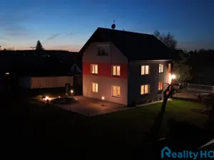Prodej rodinného domu, Stádlec, 360 m2