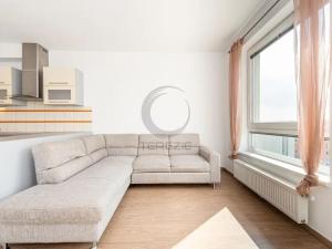 Pronájem bytu 2+kk, Praha - Uhříněves, K Netlukám, 58 m2