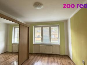 Pronájem bytu 3+1, Chomutov, Vítězslava Nezvala, 64 m2