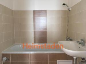 Pronájem bytu 2+1, Orlová - Lutyně, Masarykova třída, 60 m2