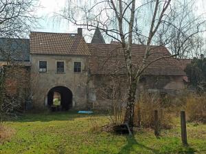 Prodej komerční nemovitosti, Vykáň, 450 m2