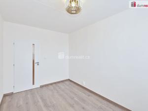 Pronájem bytu 2+kk, Praha - Hloubětín, Kardašovská, 43 m2
