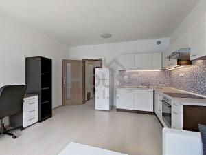 Prodej bytu 1+kk, Praha - Dolní Měcholupy, Honzíkova, 34 m2