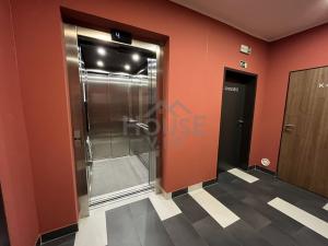 Prodej bytu 1+kk, Praha - Dolní Měcholupy, Honzíkova, 34 m2