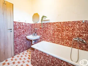 Prodej rodinného domu, Golčův Jeníkov, V Zahradách, 156 m2