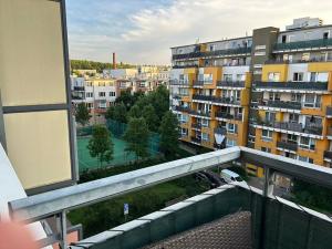 Pronájem bytu 2+kk, Praha - Vysočany, Pod Harfou, 58 m2