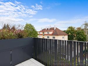 Pronájem bytu 2+kk, Praha - Ruzyně, Stochovská, 51 m2