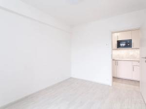 Pronájem bytu 2+kk, Praha - Suchdol, Suchdolské náměstí, 43 m2