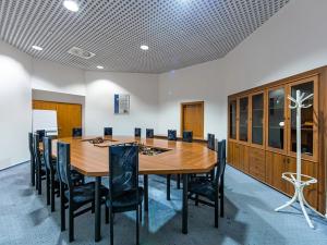 Pronájem kanceláře, Praha - Vysočany, Freyova, 40 m2
