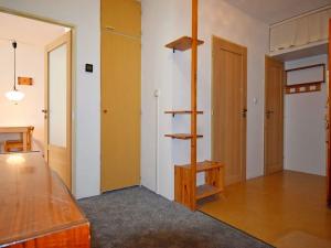 Pronájem bytu 3+kk, Praha - Řepy, Bazovského, 69 m2