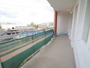 Pronájem bytu 2+kk, Praha - Hloubětín, Nademlejnská, 63 m2