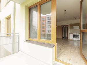 Pronájem bytu 1+kk, Praha - Čakovice, Bermanova, 36 m2
