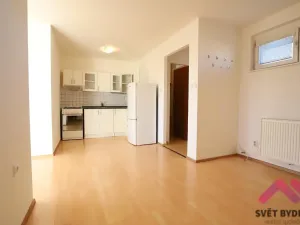 Pronájem bytu 2+kk, Praha - Krč, Humpolecká, 42 m2