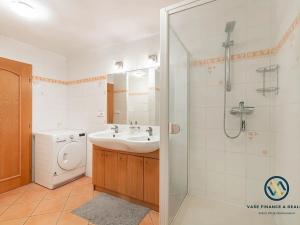 Prodej bytu 4+kk, Brno, Halasovo náměstí, 151 m2